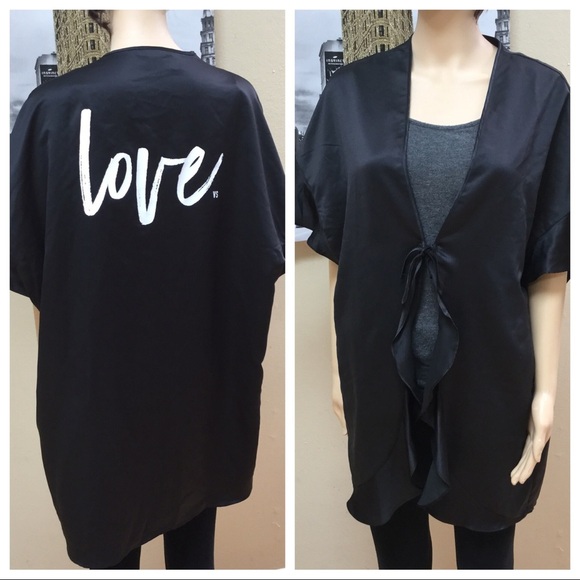 Victoria Secret Coverup NWT - Picture 1 of 5